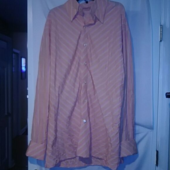 Men Sharp Shirt - Picture 4 of 6